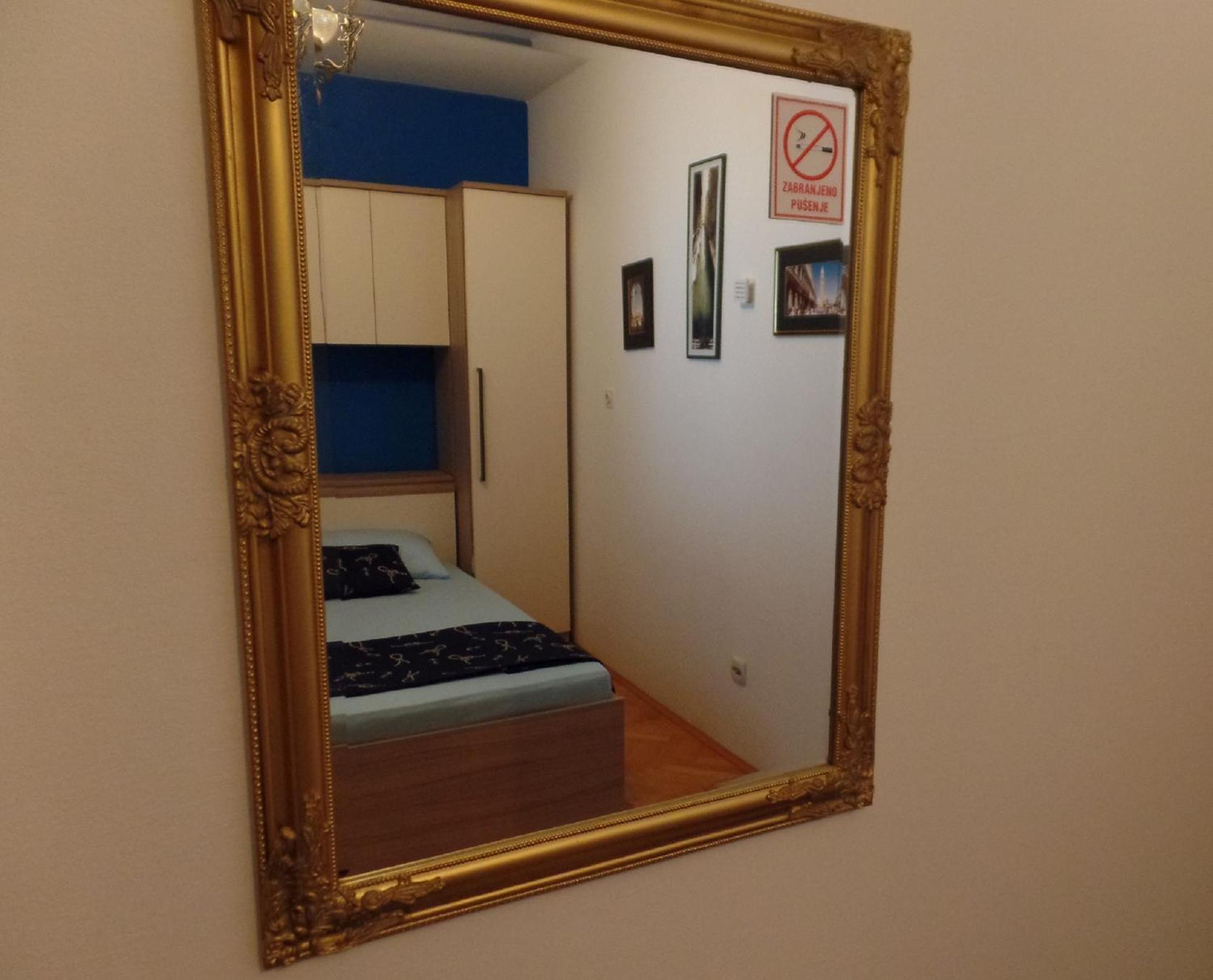 מליני Apartment 4M מראה חיצוני תמונה