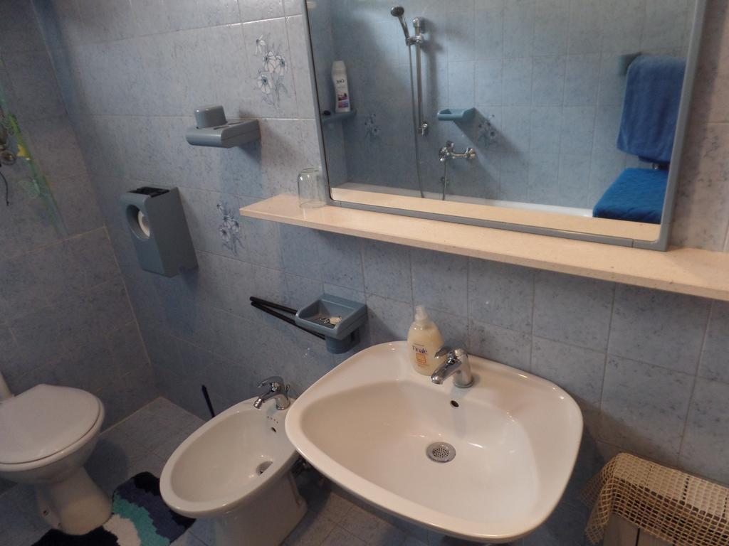 מליני Apartment 4M מראה חיצוני תמונה